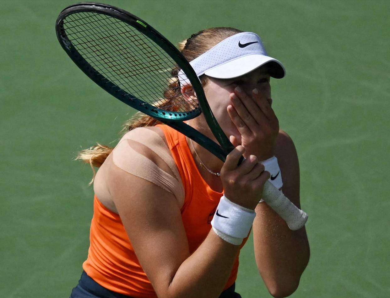 莎拉波娃连续二十场比赛得分超过出色防守，MAD不断突破！的简单介绍