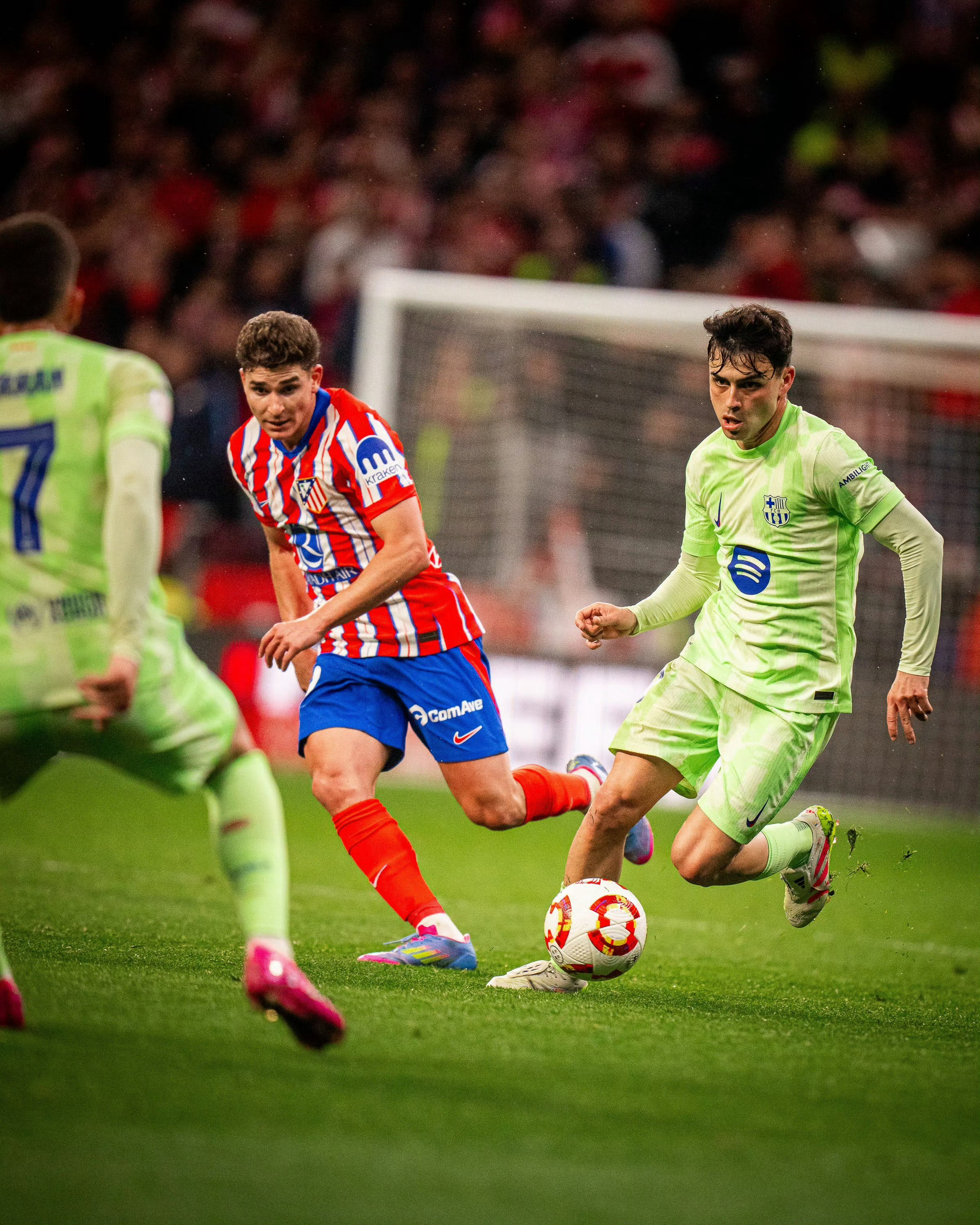 爱游戏体育皇家马德里带队取胜！，德罗巴重要时刻比赛局势复杂上演精彩一战的简单介绍