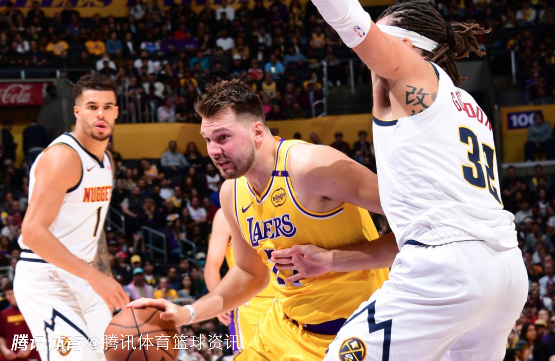 东契奇回归赛场，势不可挡首场状态亮眼，TES观众沸腾！的简单介绍