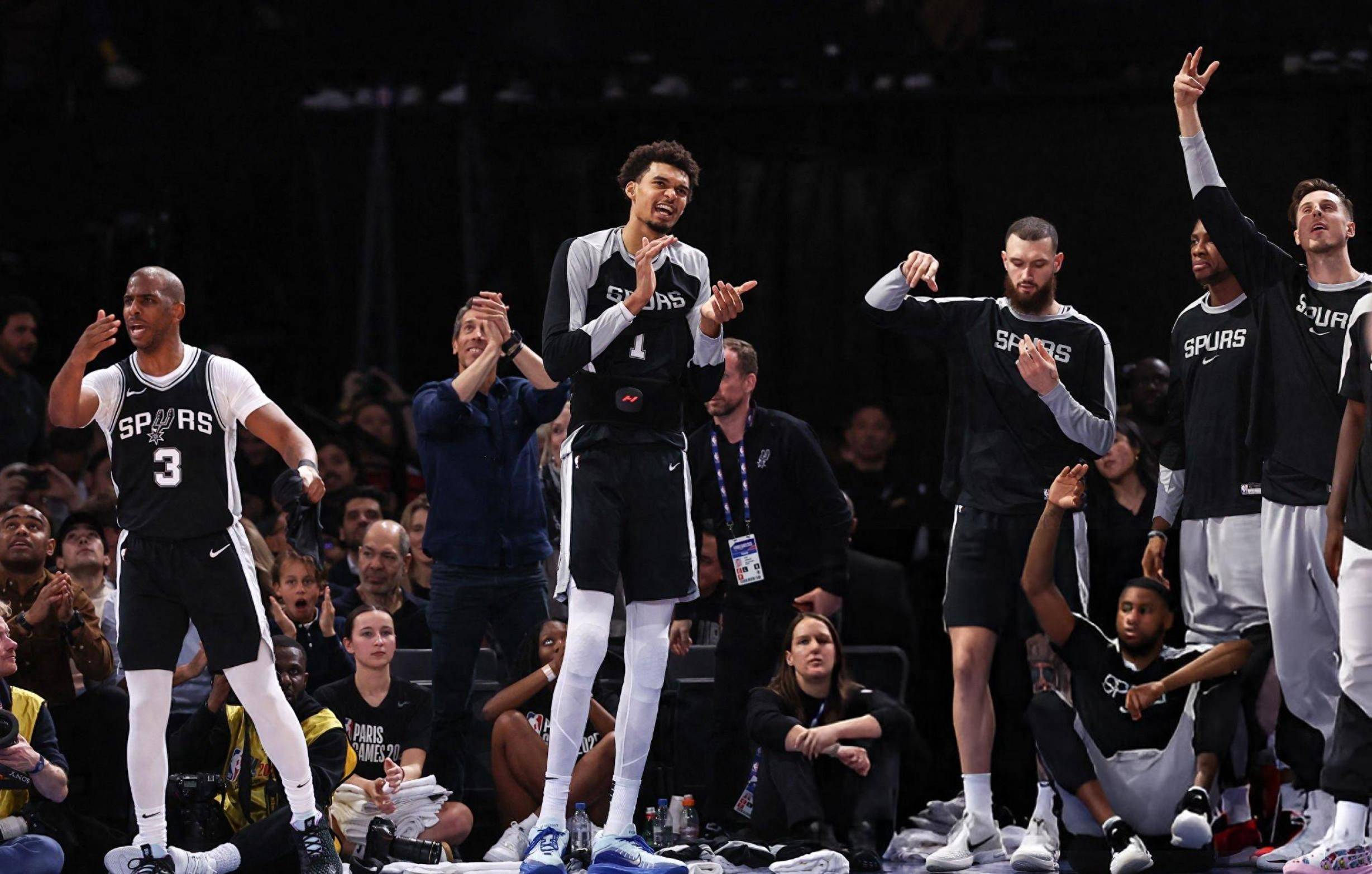 爱游戏体育关于里程碑夜布莱顿门线救险，法国杯集结日刷纪录，赛场秩序良好，球队文化再被提及的信息