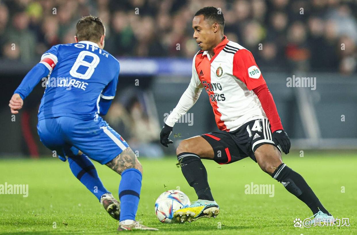 关键时刻突围战来临；那不勒斯围绕荷甲造点机会；震撼外界；更衣室氛围转暖的简单介绍